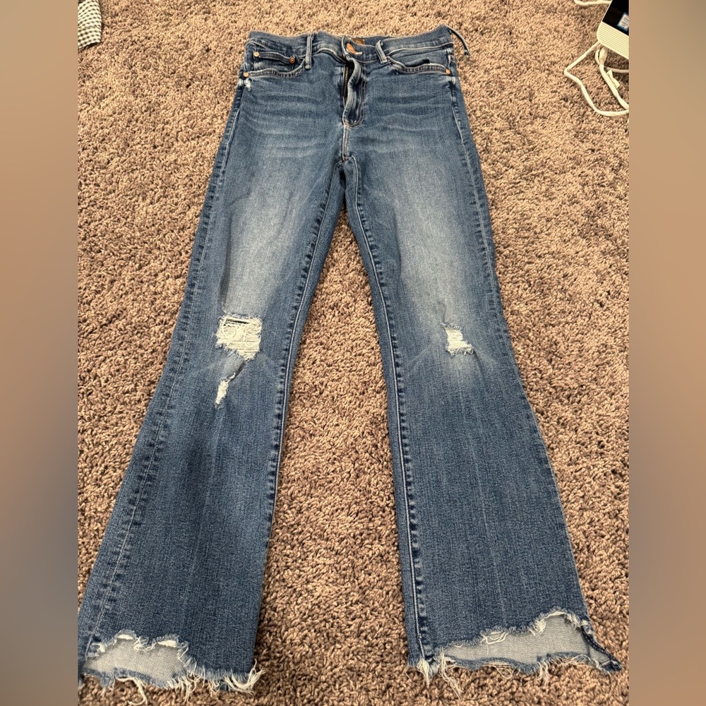MOTHER Classic Blue Distressed Cropped Jeans